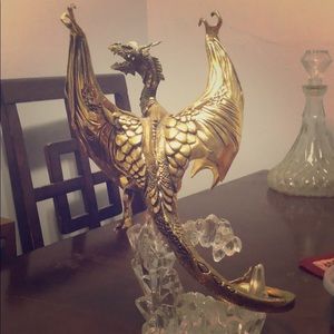 Franklin Mint Dragon fantasy sculpture